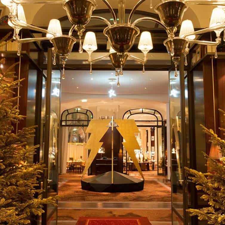 Creative Christmas Tree 2015 - Le Royal Monceau hotel - Paris - France