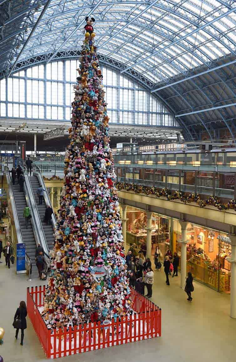 Creative Christmas Tree 2015 - london - england