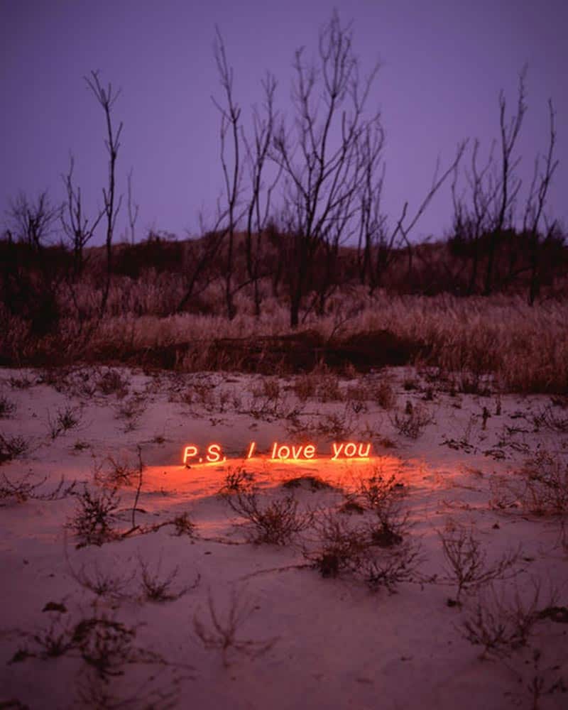 Jung Lee - Neon Installations - Photographs 08