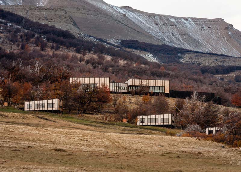 Patagonia Minimalist Chalets - Felipe Assadi - Architects 05