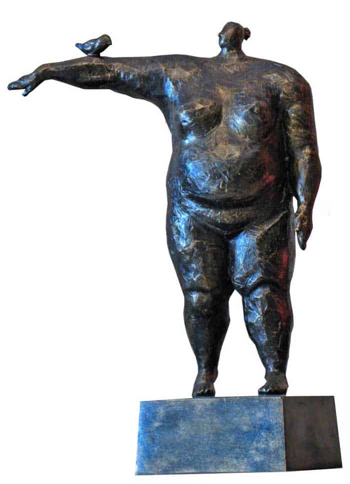 Sculptures for sale - Ath - Big lady and a small bird - Lady 02 - 13.5 x 27 x 39 - 3-5